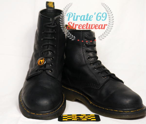 Dr Martens 1460 black boots MIE